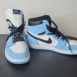 Nike Air Jordan High Tops in Blue and White